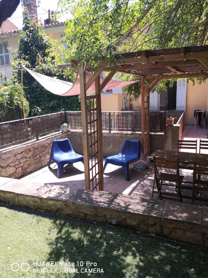 Appartement Avec Jardin Privatif Centre Ville Йер Экстерьер фото